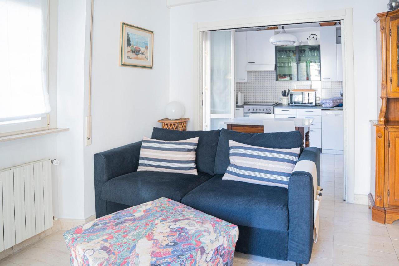 076 - Casa La Libreria, Centro Citta Di Chiavari, 500 Metri Da Mare E Spiagge - 2 Camere Da Letto المظهر الخارجي الصورة
